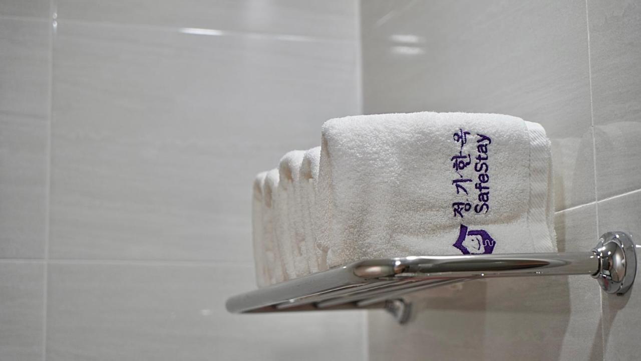 The Jeongga Hostel Csondzsu Kültér fotó