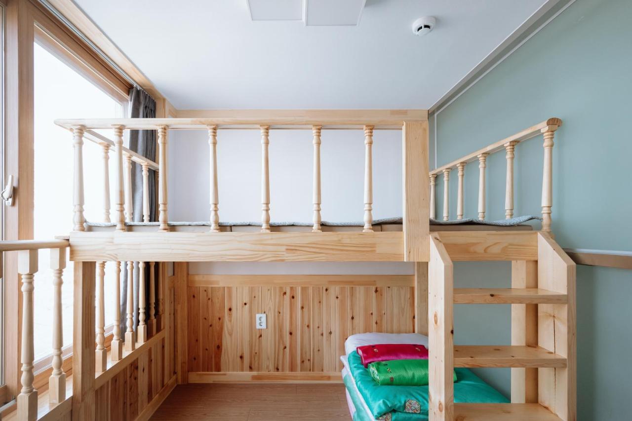 The Jeongga Hostel Csondzsu Kültér fotó